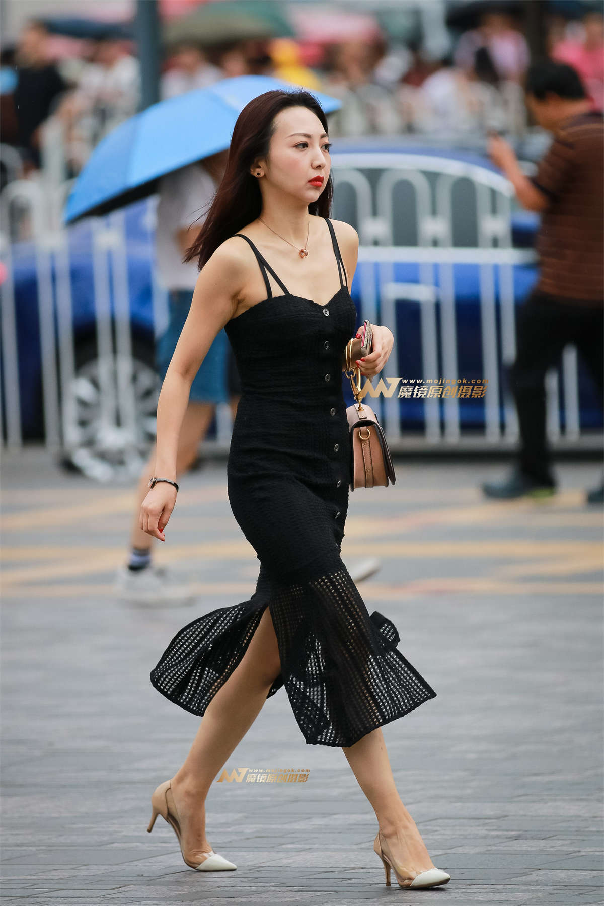 高颜值气质美女-日更街拍