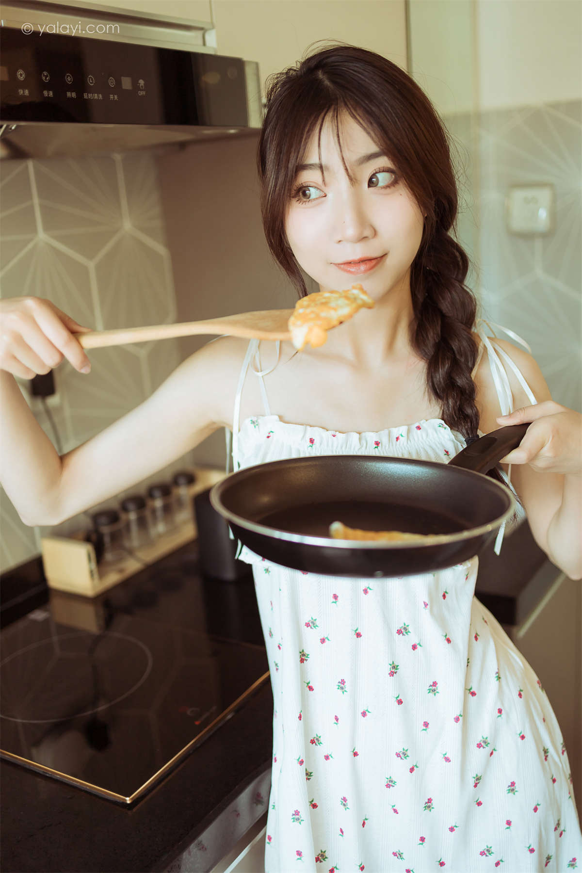 图片[2]-YALAYI雅拉伊2021.06.10 NO.805 餐蛋面 小乔-日更街拍
