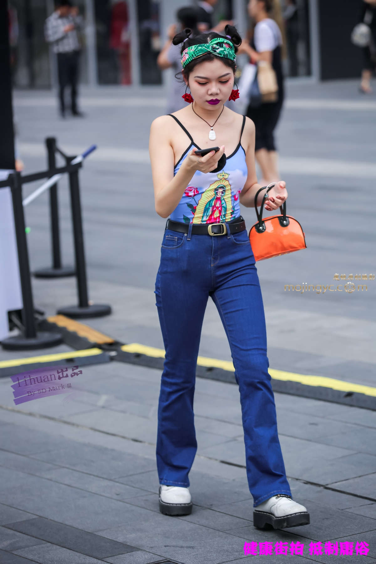 李欢原创-丰满哪吒，大露背（19P）-日更街拍