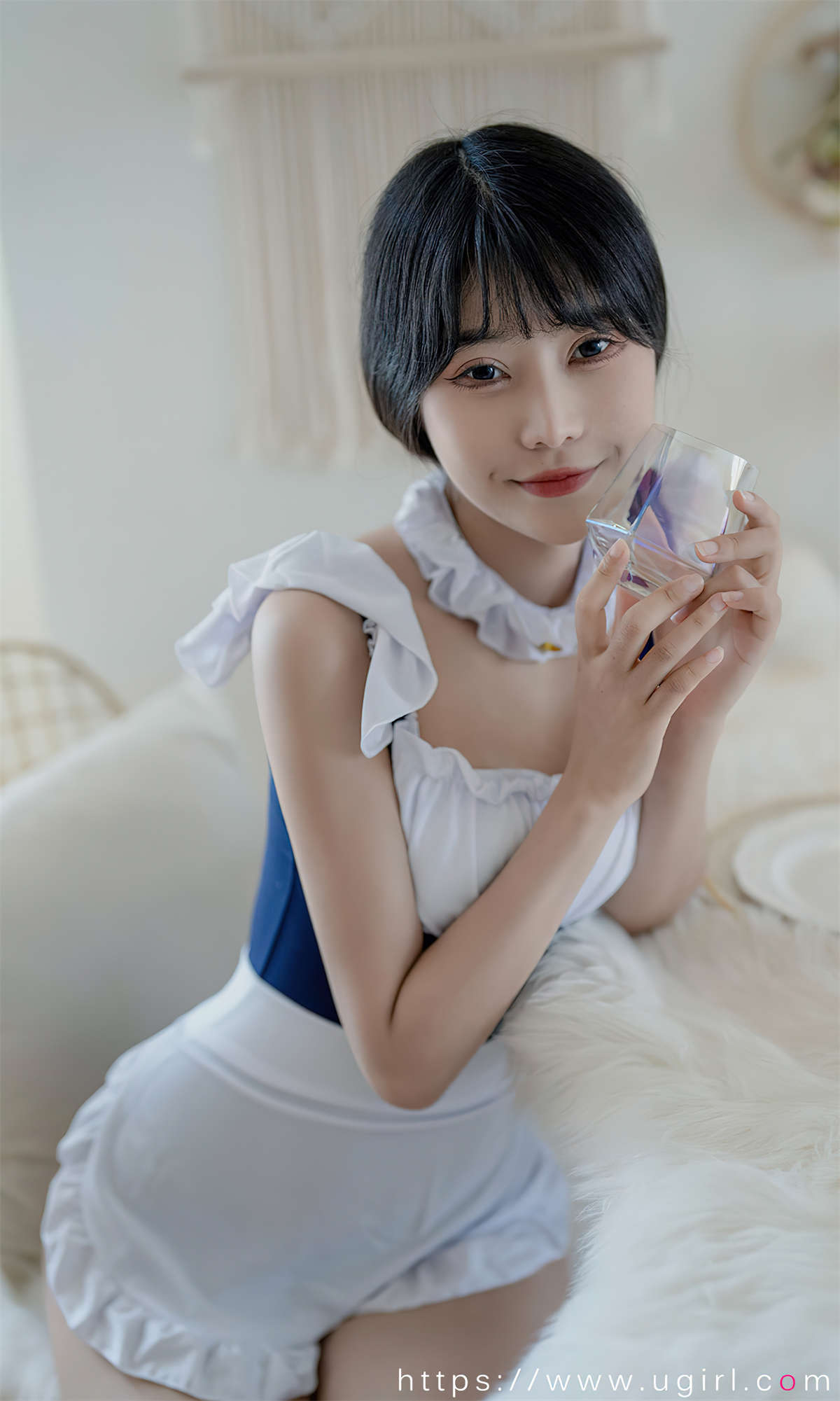 Ugirls爱尤物 NO.2388 柚子 尤宠-日更街拍