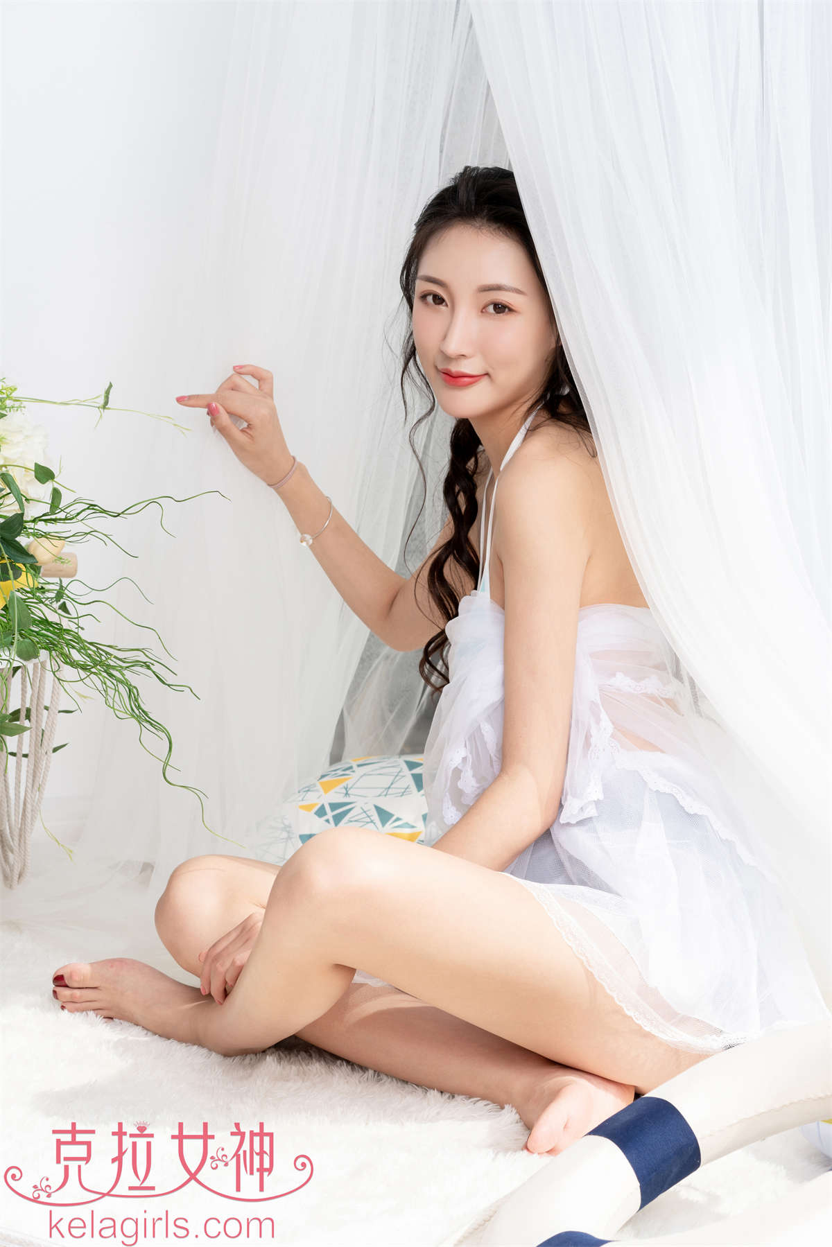 Kelagirls克拉女神 2020.08.17《遮抹》璇子-日更街拍