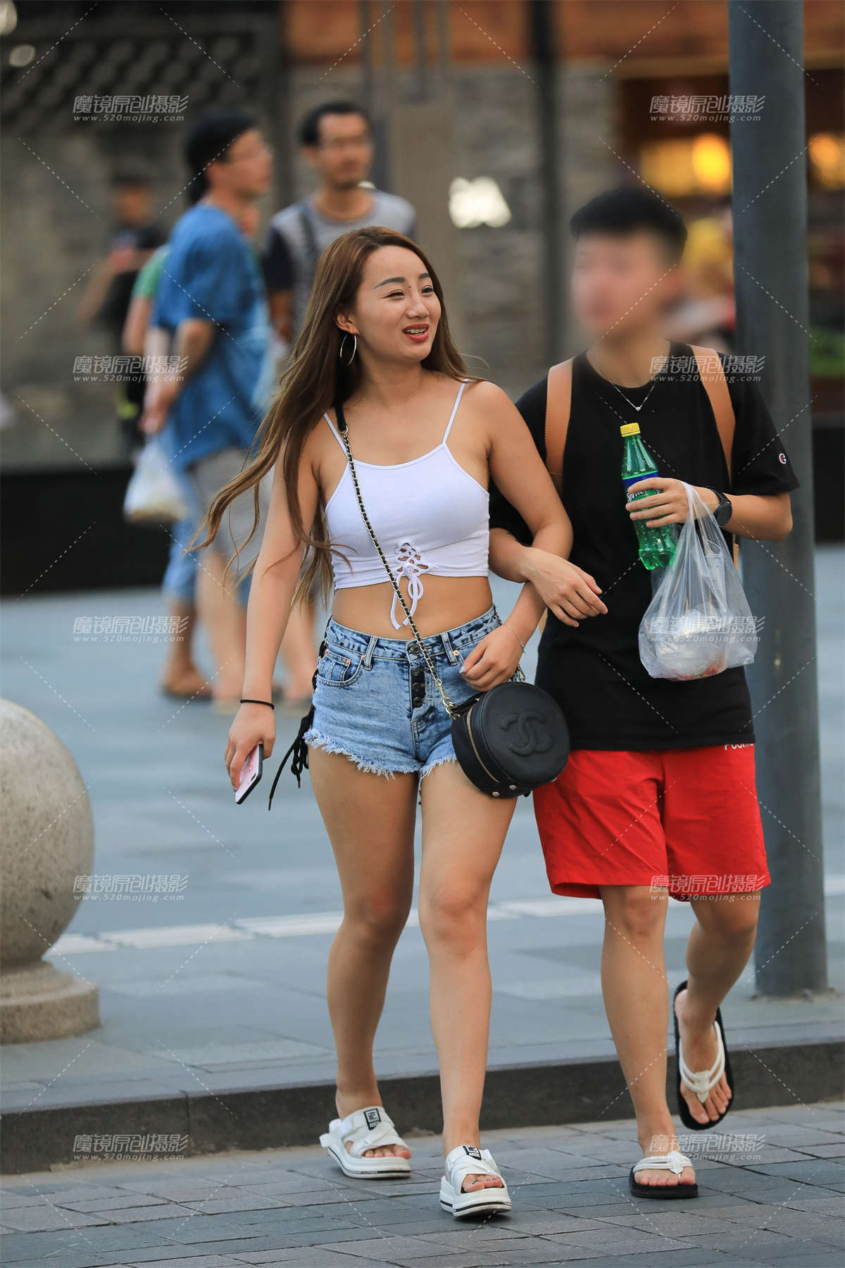 热裤 专为月牙而生-日更街拍