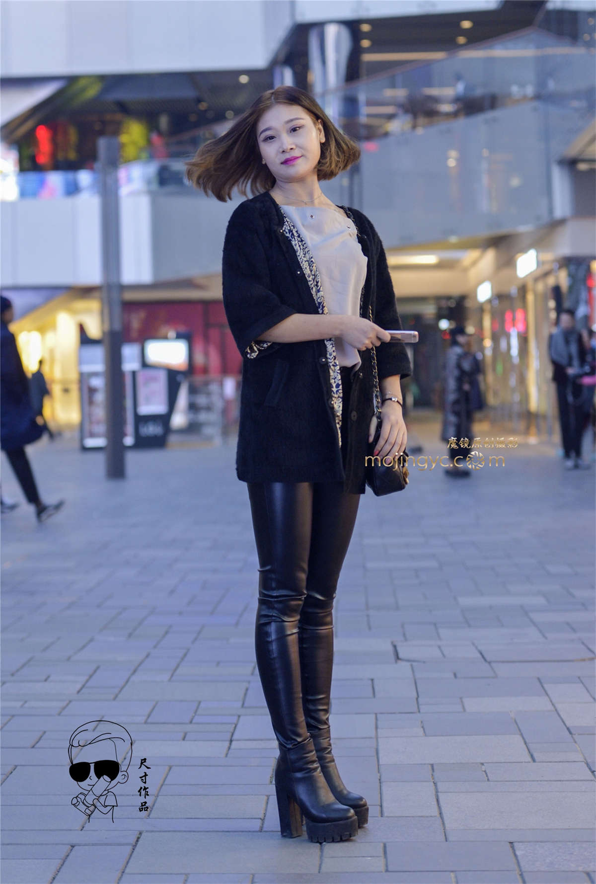 皮裤大长腿美女性感美丽（2016年11月2日20P）-日更街拍