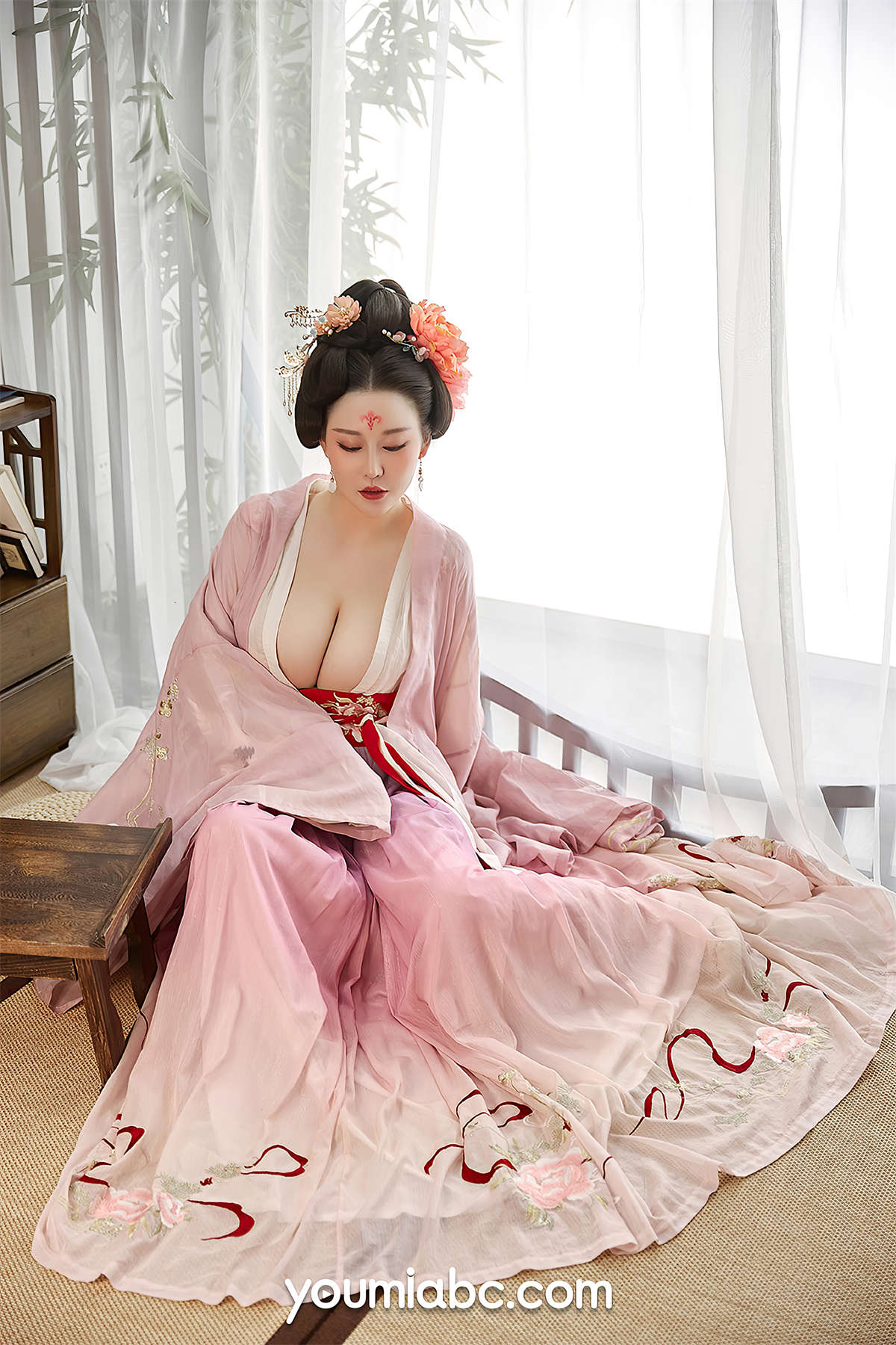 YouMi尤蜜 2021.01.15 宫廷仕女图 费若拉-日更街拍
