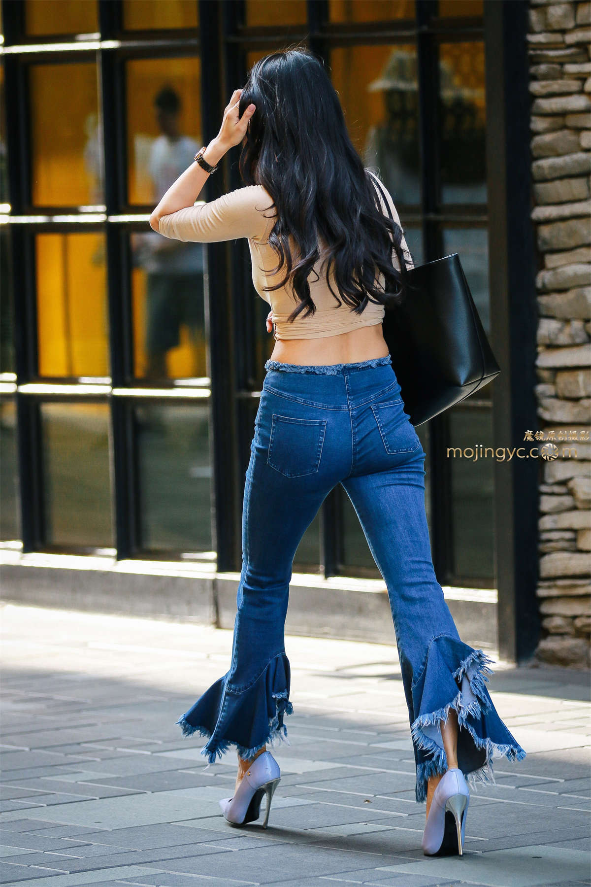 图片[2]-极品美女 欲火身材-日更街拍