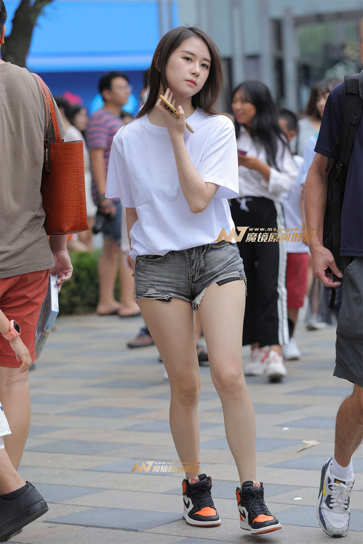 【视觉冲击赛帖】多走楼梯，锻炼身体-日更街拍