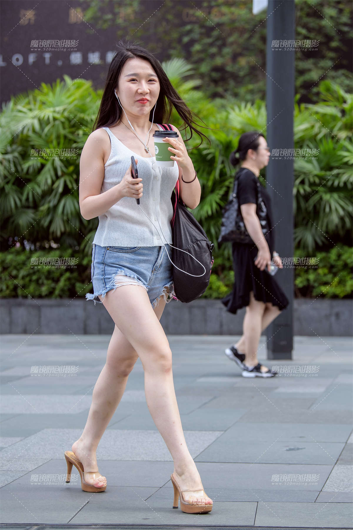 热裤美腿__-日更街拍