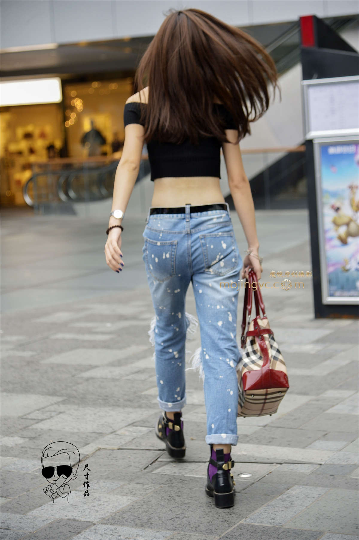 图片[2]-香肩美女露肚脐彰显性感魅力(2016年11月10日12P)-日更街拍