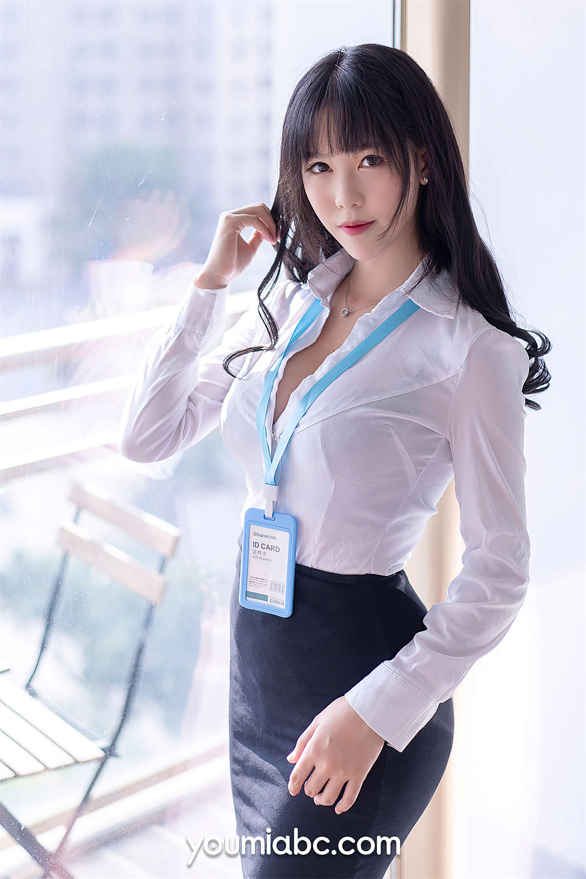 YouMi尤蜜 2021.01.17 OL白领第二弹 抖娘利世-日更街拍