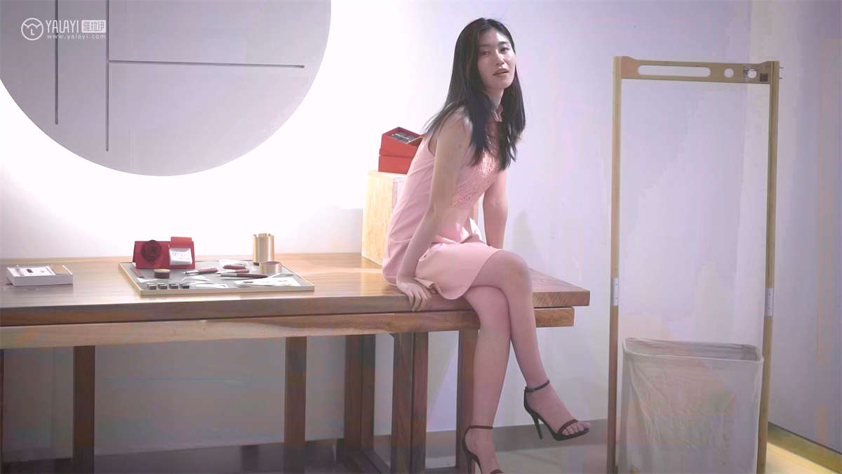 图片[2]-YALAYI雅拉伊视频 2019.07.08 V051 半生缘相见 乔妹儿-日更街拍