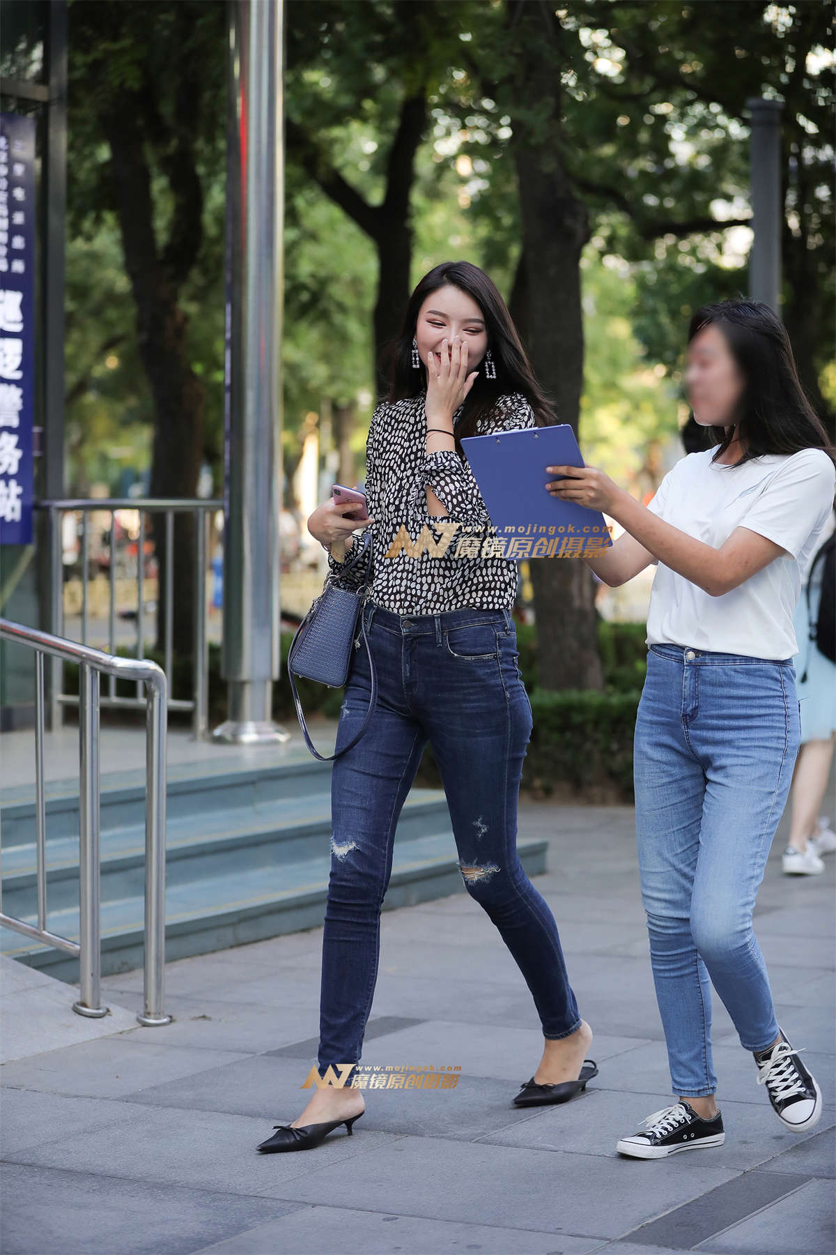 【视觉冲击赛贴】大长腿，高挑紧牛小姐姐-日更街拍