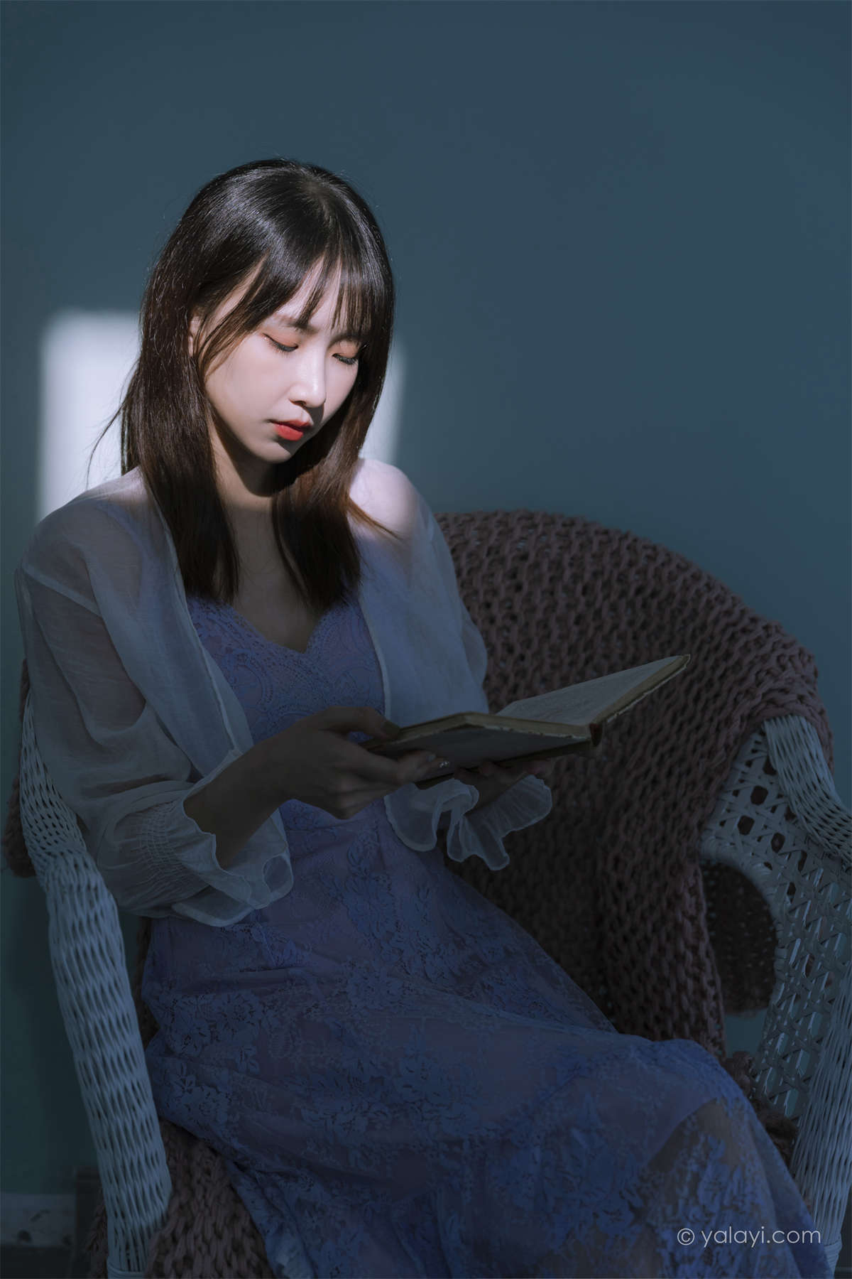 图片[2]-YALAYI雅拉伊2021.06.27 NO.811 紫色的早晨 妍妍-日更街拍