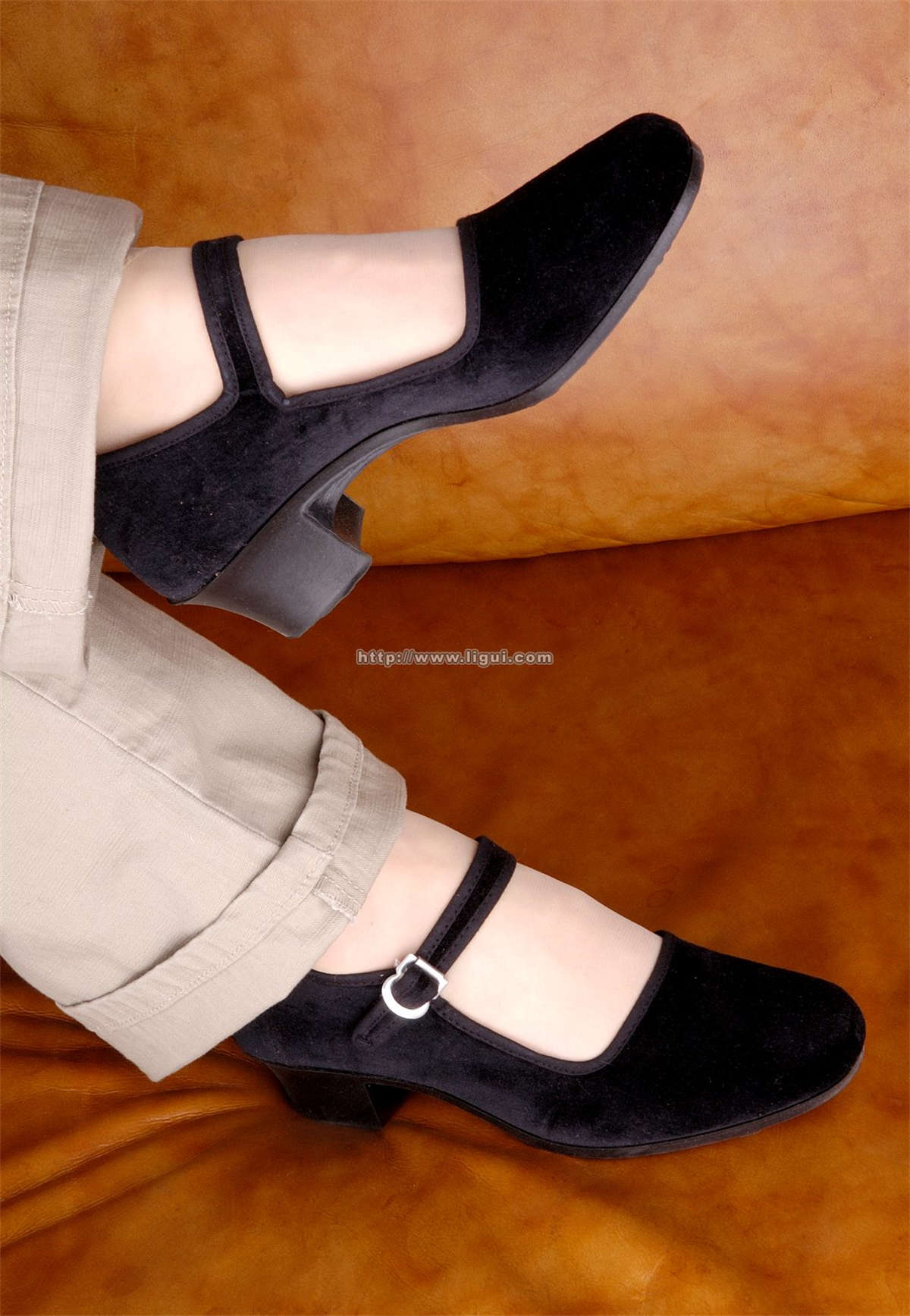 Ligui丽柜 2004-8-18-日更街拍