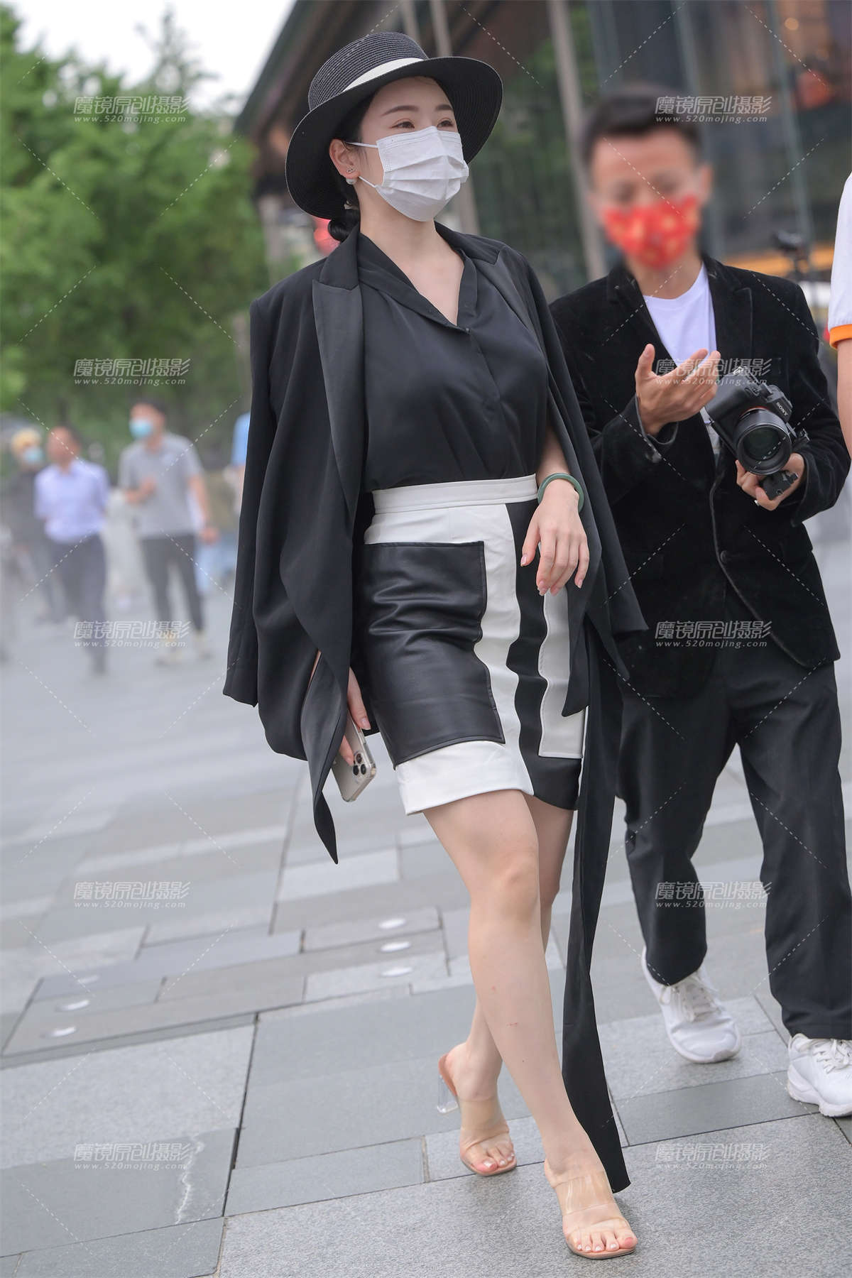 图片[2]-白白嫩嫩-日更街拍