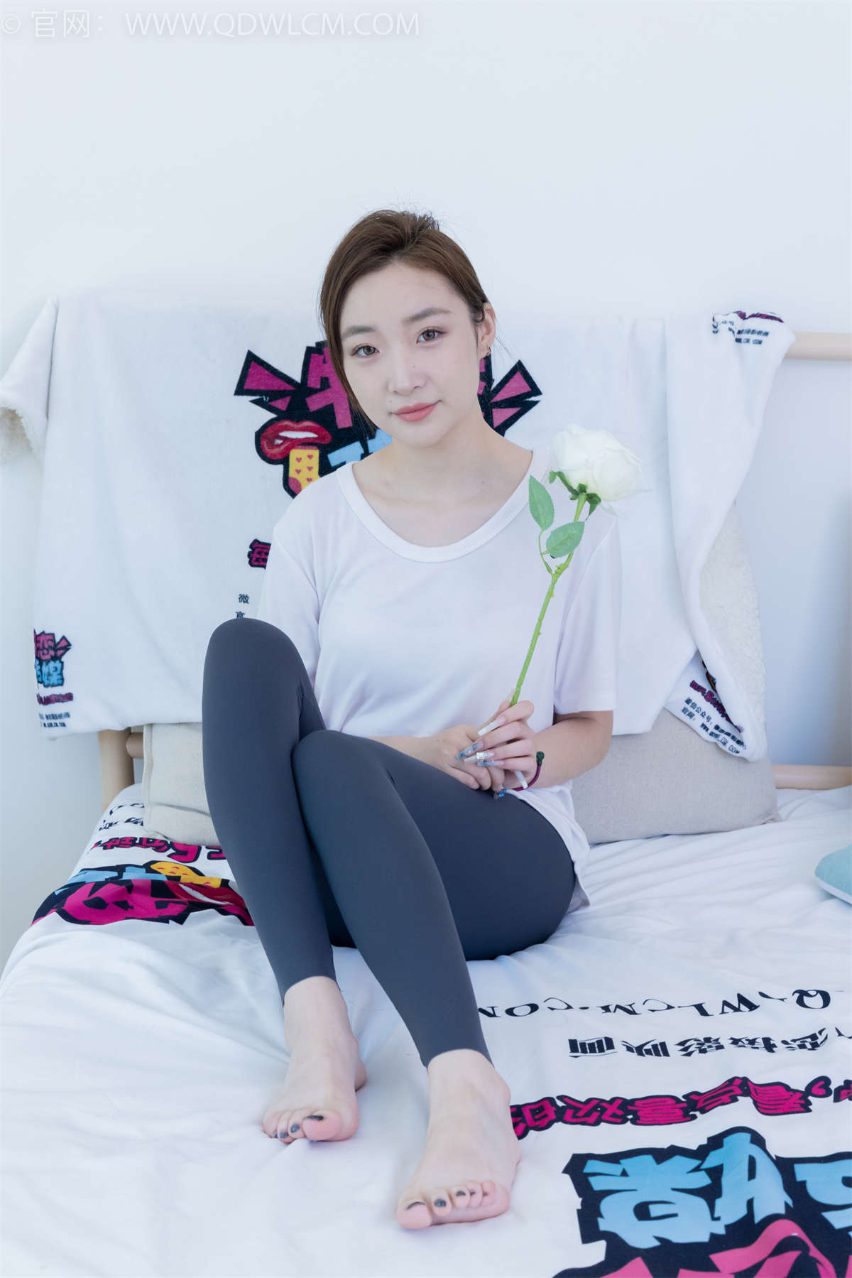 图片[2]-物恋传媒 NO.1985 恬恬-夏日浅海湾-日更街拍