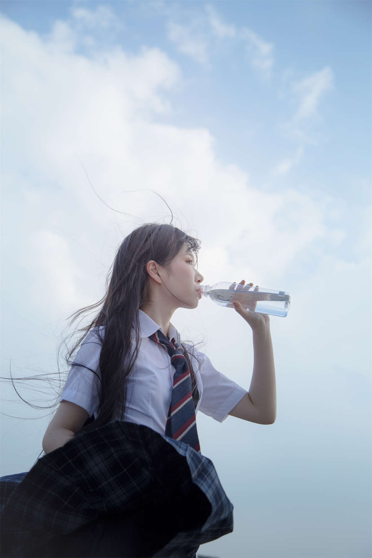 图片[2]-Fushii_海堂 NO.011 饮水-日更街拍