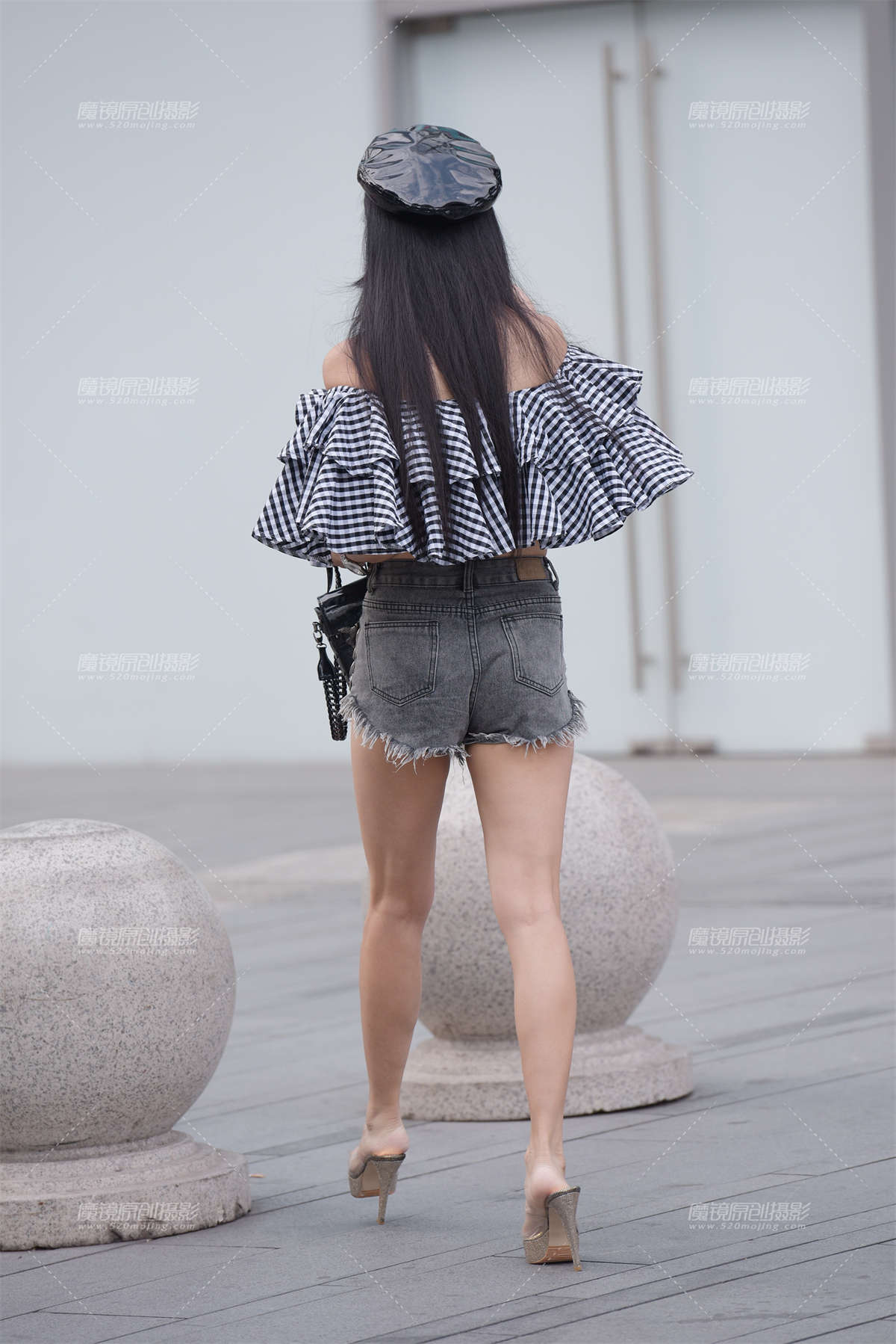 图片[2]-【慕容笙赛贴】热裤美女-日更街拍