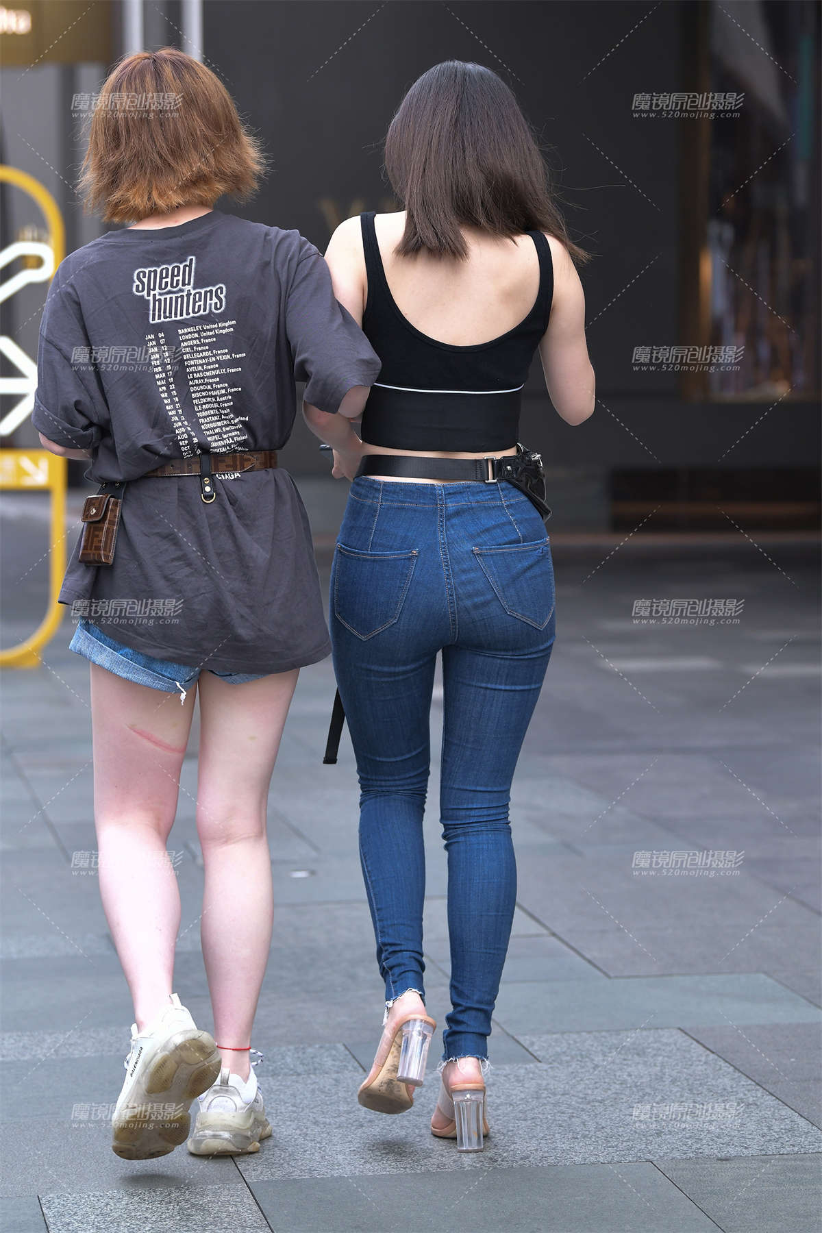 图片[2]-【视觉冲击赛贴】这紧牛翘臀小姐姐，可以称呼为_极品吗？-日更街拍