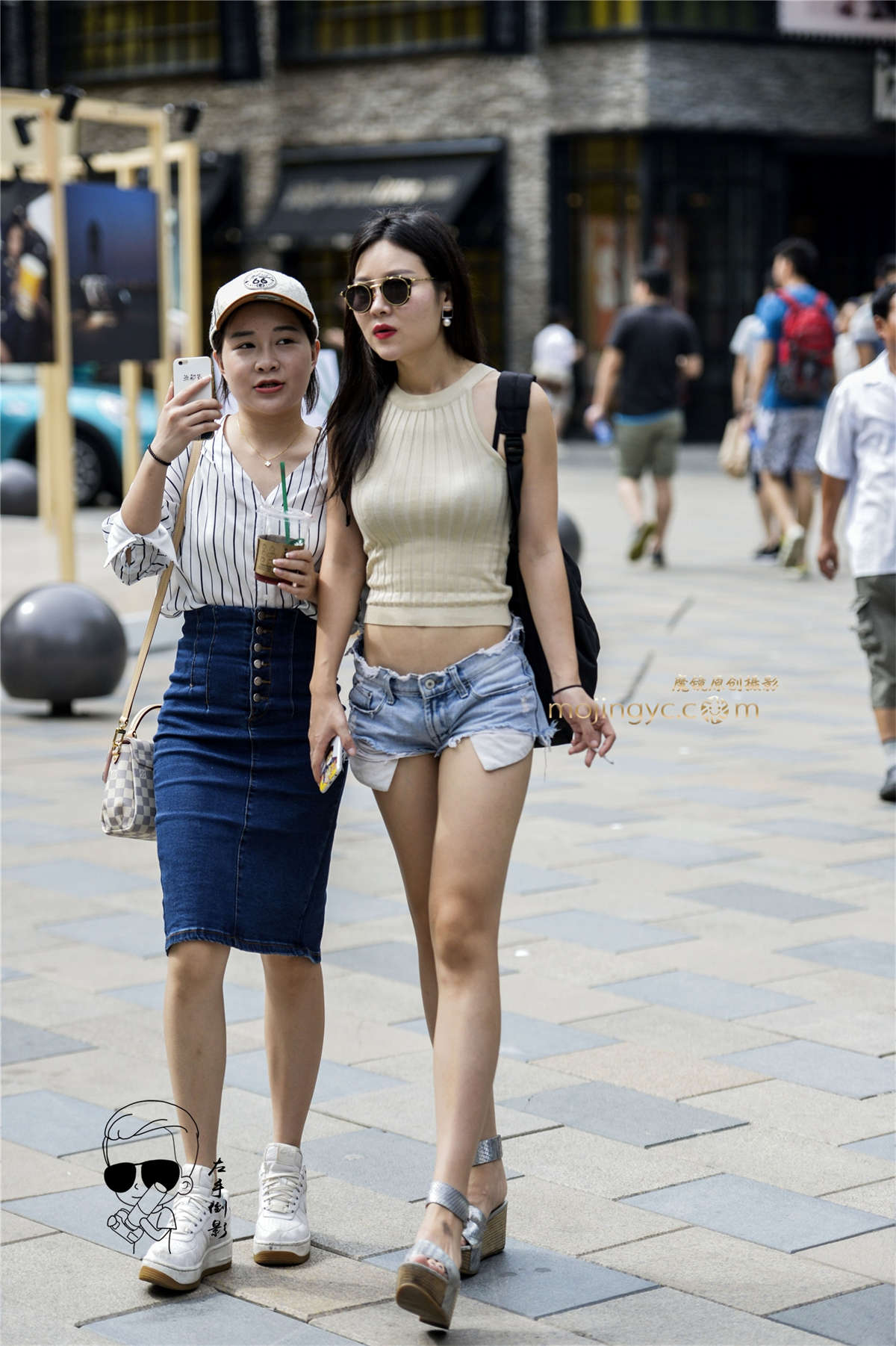 图片[2]-超短裤彰显美腿魅力（2016-12-15-11P）倒影-日更街拍