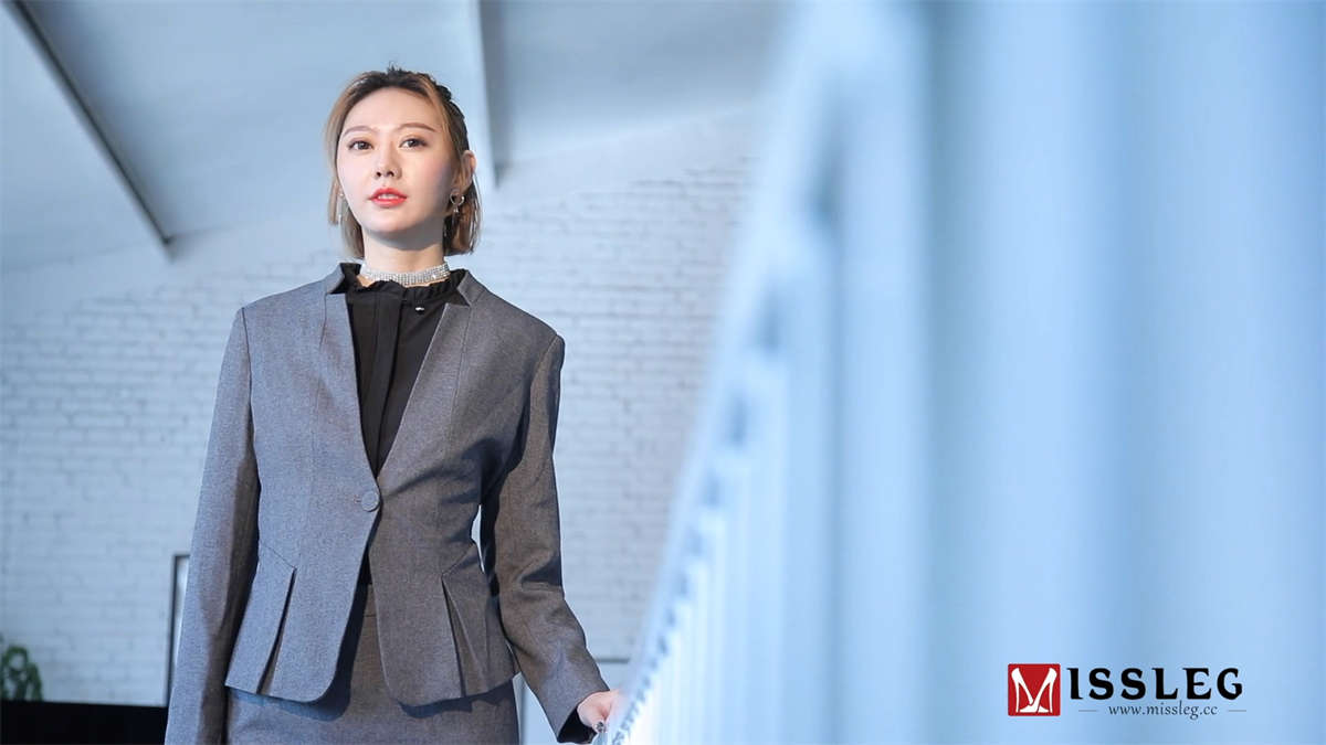 MISSLEG蜜丝 钻石版视频 VF001 艺轩OL-日更街拍