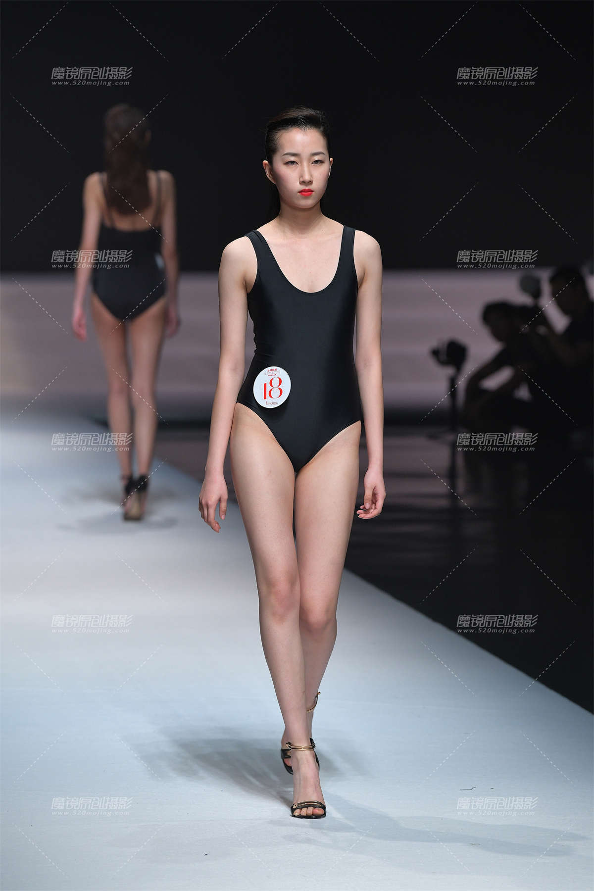 龙腾精英-超模大赛15-19号-日更街拍