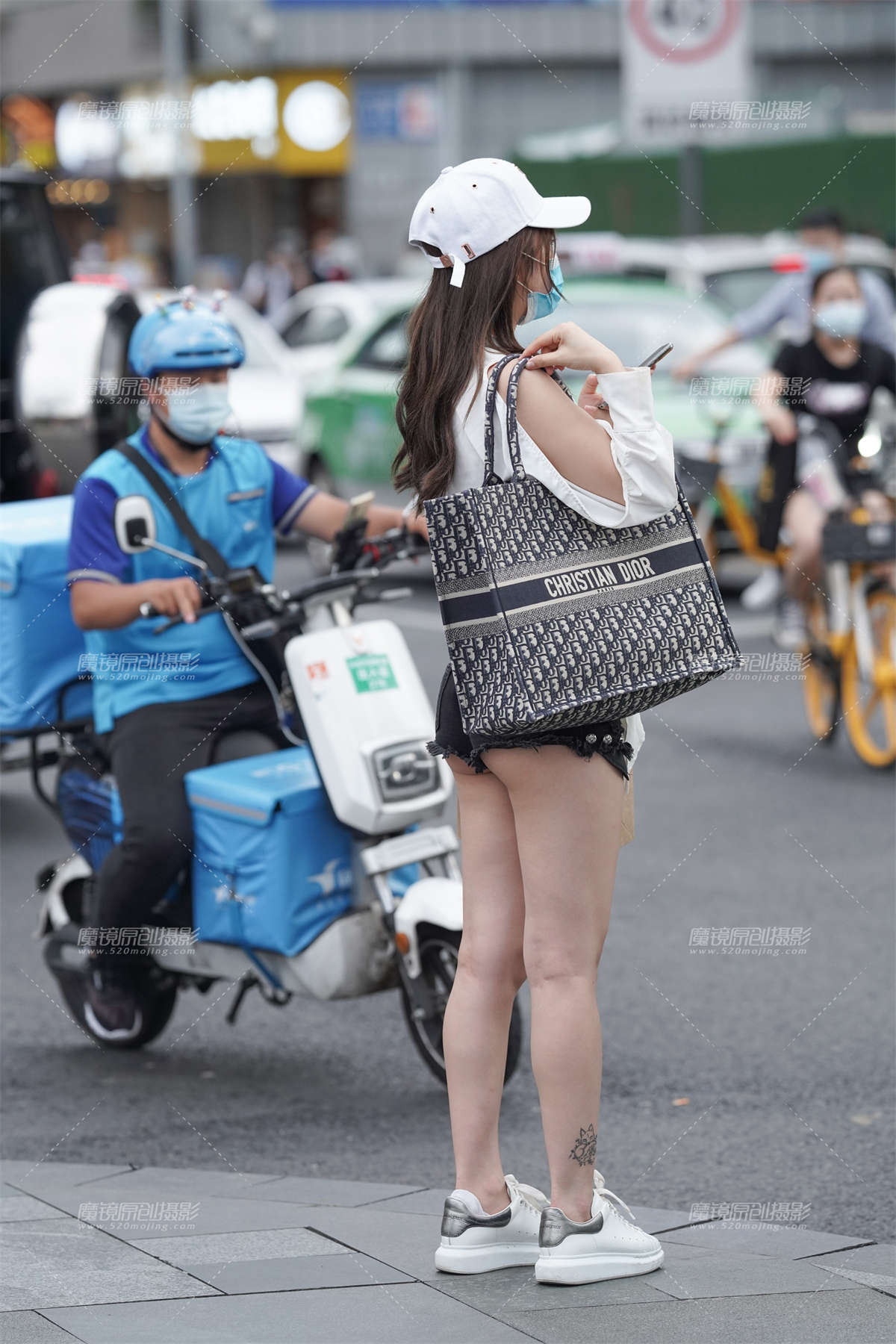 图片[2]-【凯恩赛贴】热裤美眉-日更街拍