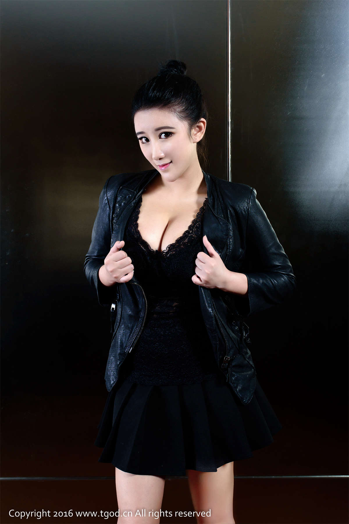 TGOD推女神 2016.05.07 香港小紫藤kristalivy-日更街拍