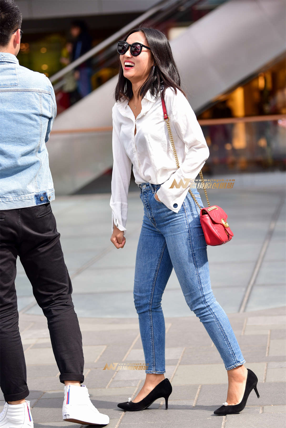 仔裤高跟女郎-日更街拍