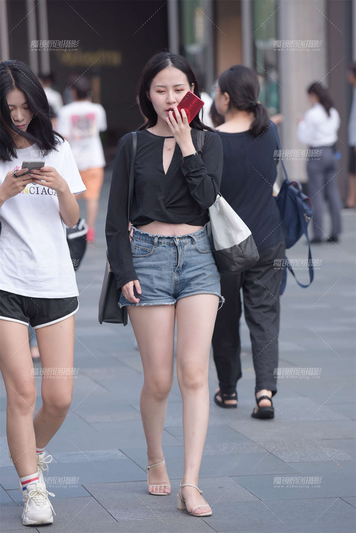 【慕容笙赛贴】肉肉的美女-日更街拍