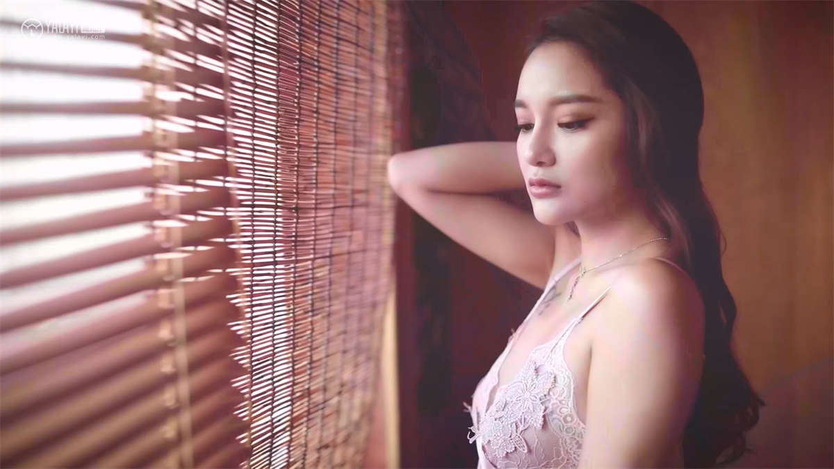 YALAYI雅拉伊视频 2019.08.30 V067 异域丝情 刘子炀-日更街拍