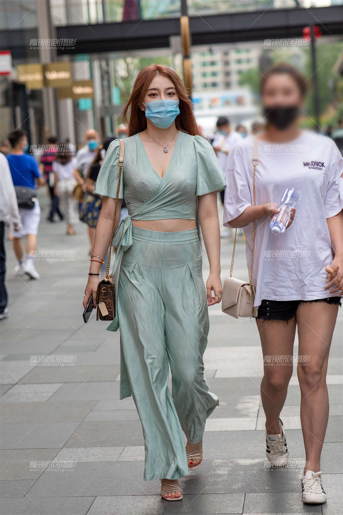 【凯恩赛贴】时尚靓丽 极品佳人-日更街拍