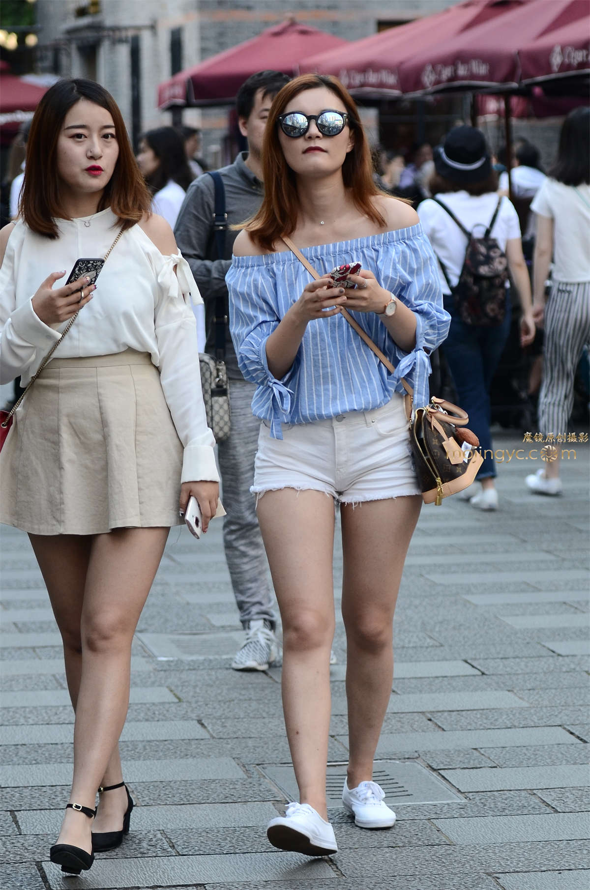 【验证街拍大赛NO.2】神摄手参赛34 白热裤，露肩衫（17P）-日更街拍