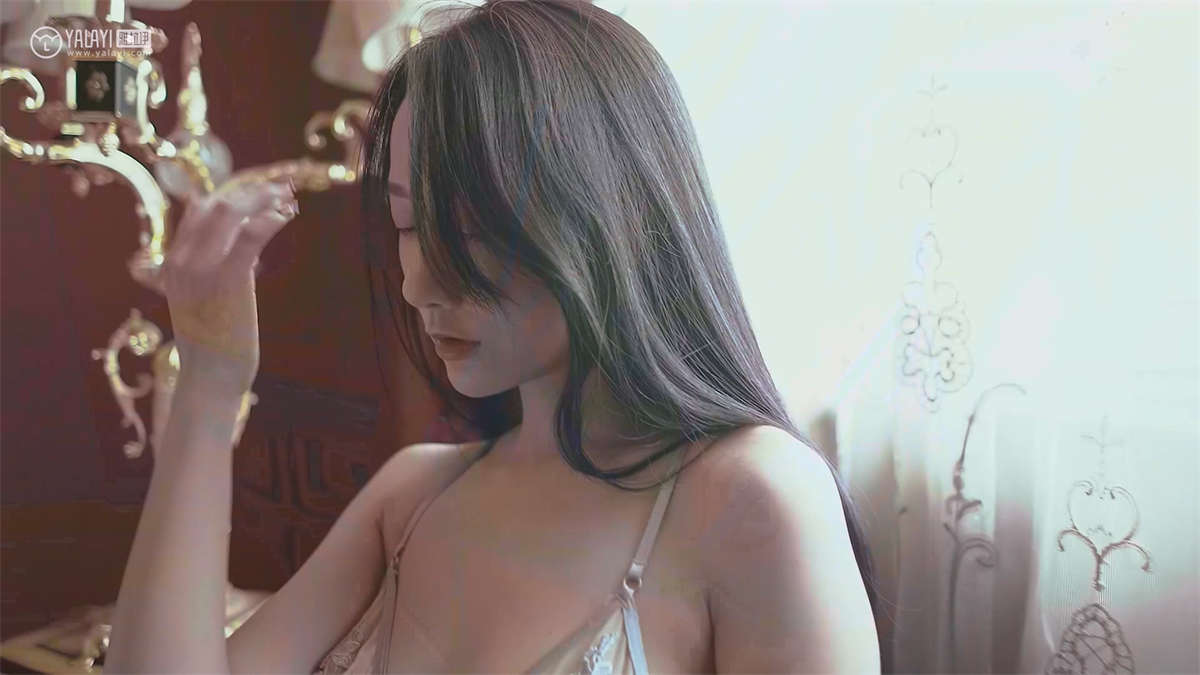 图片[2]-YALAYI雅拉伊视频 2019.09.05 V069 可爱女人 何嘉颖-日更街拍