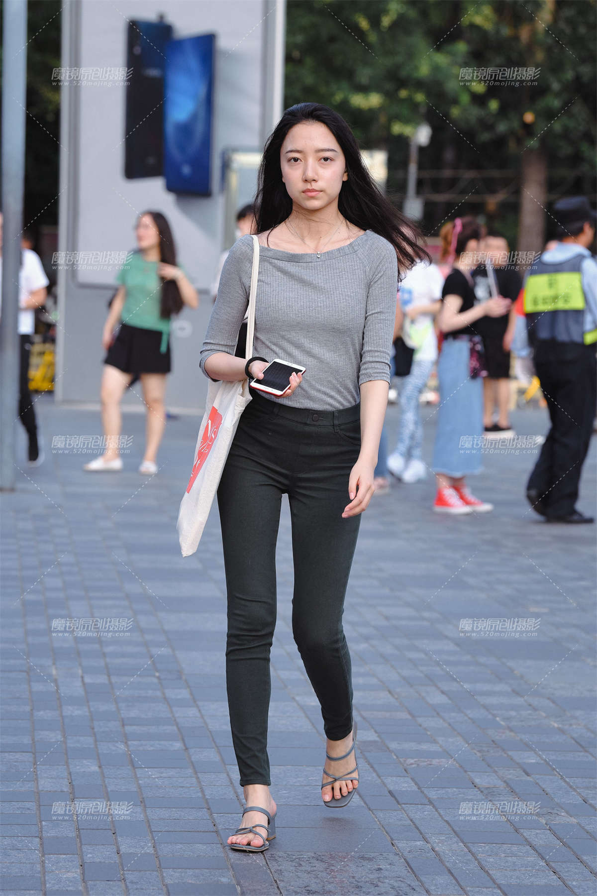 紧牛美女！-日更街拍