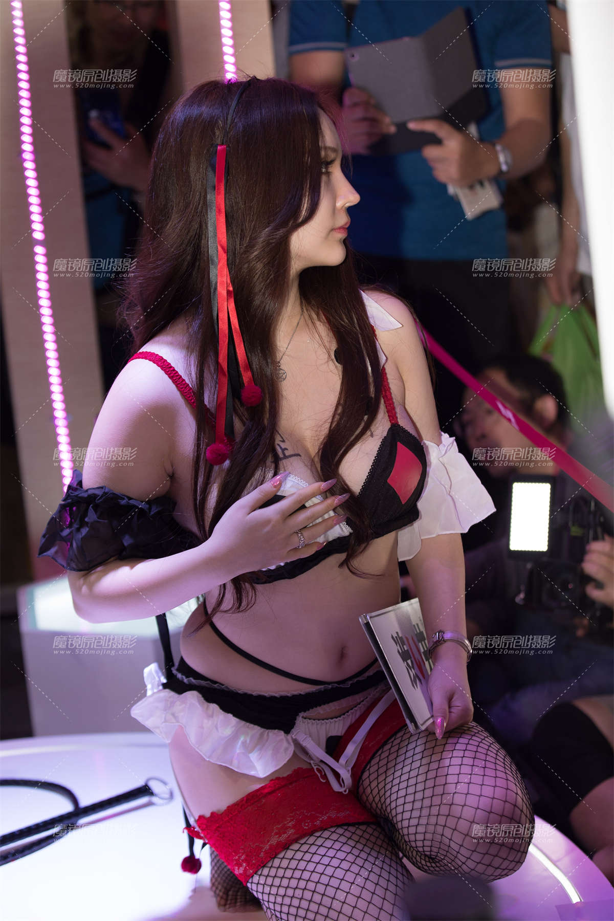 图片[2]-【凯恩赛贴】肉感女优-日更街拍