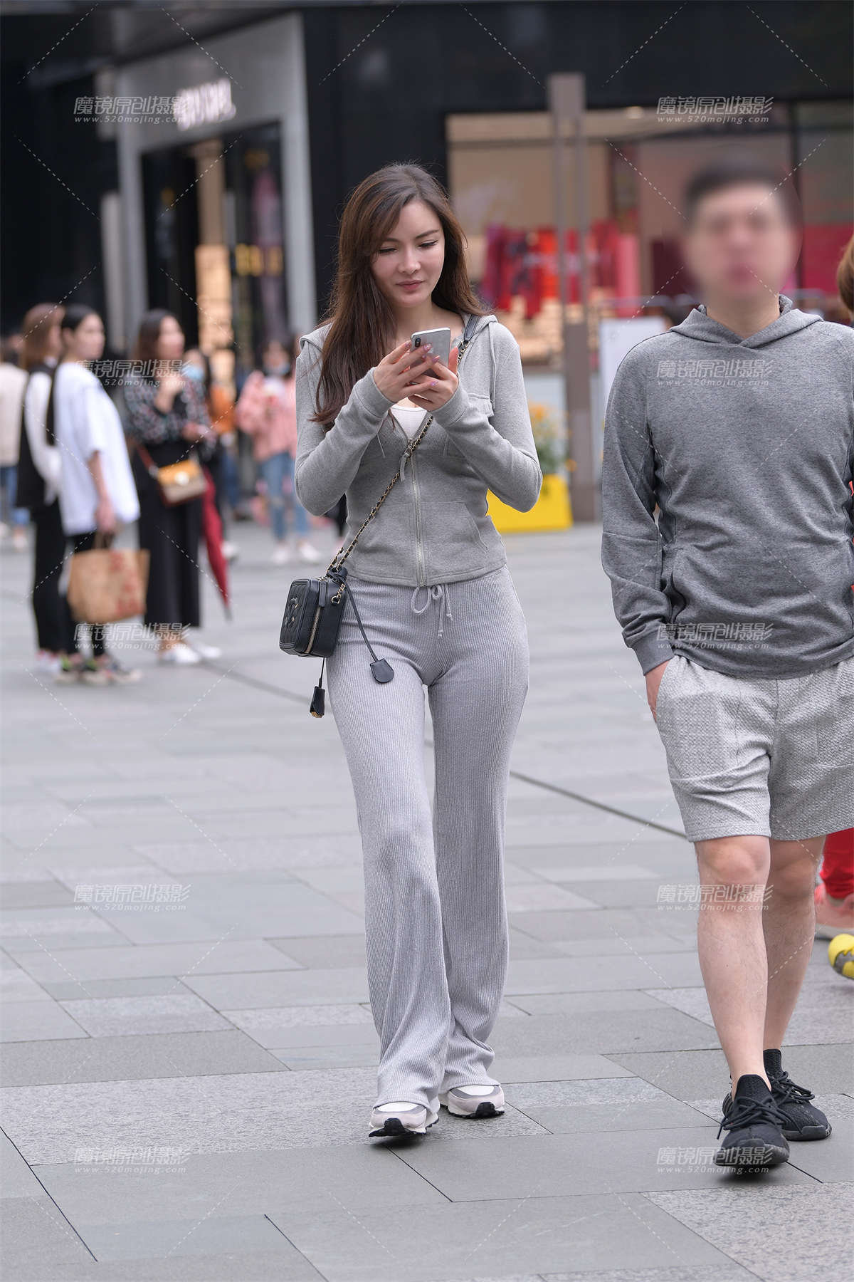 有点冷了~-日更街拍