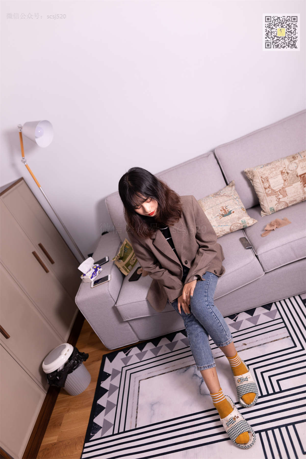 图片[2]-LSS山茶摄影 NO.278 婷婷 丝袜棉袜哪个是你最爱-日更街拍