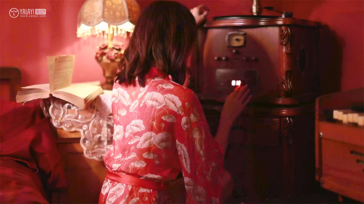 图片[2]-YALAYI雅拉伊视频 2019.12.09 V095 红妆 佳佳-日更街拍