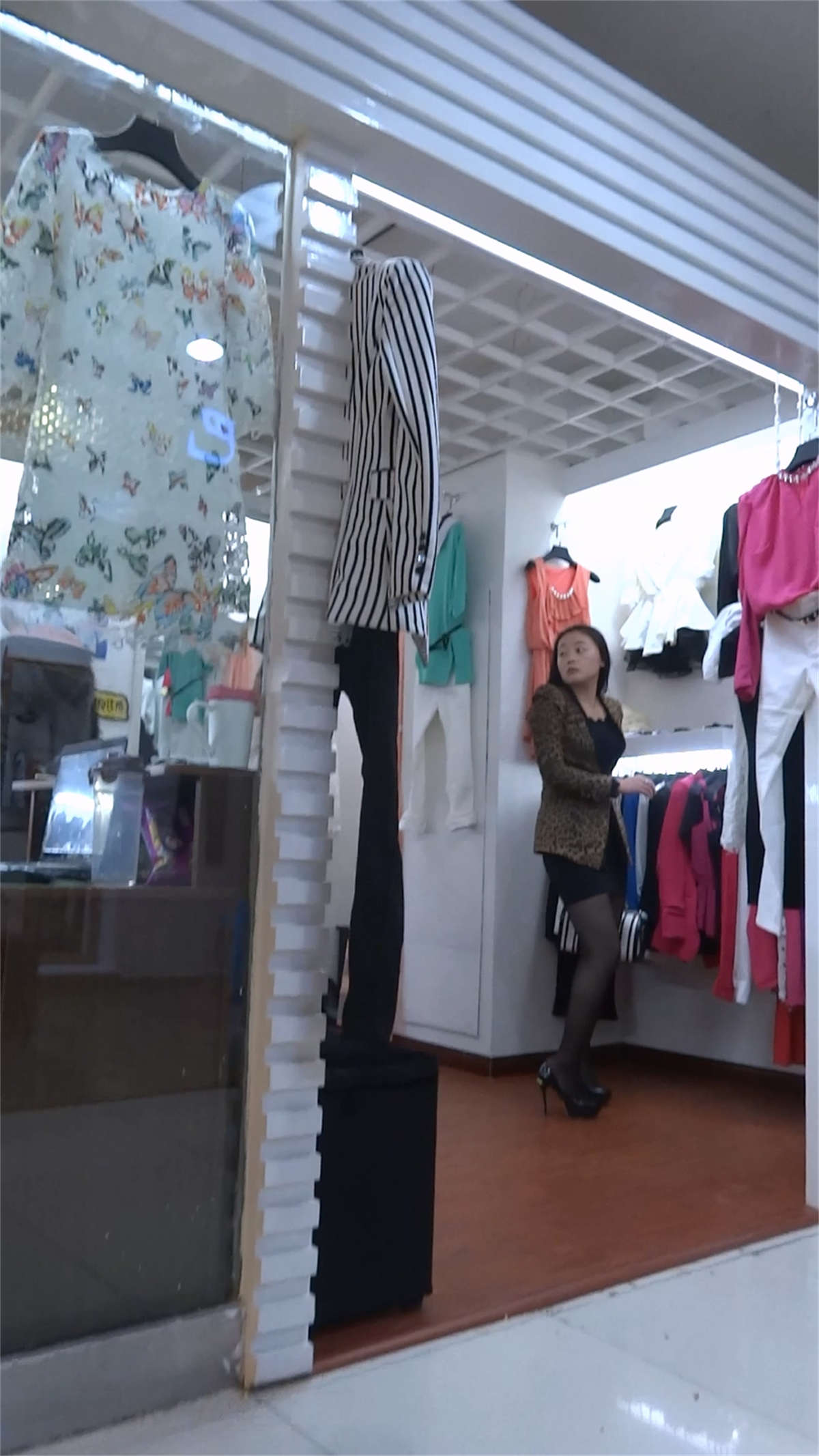 图片[2]-美女丝袜-日更街拍