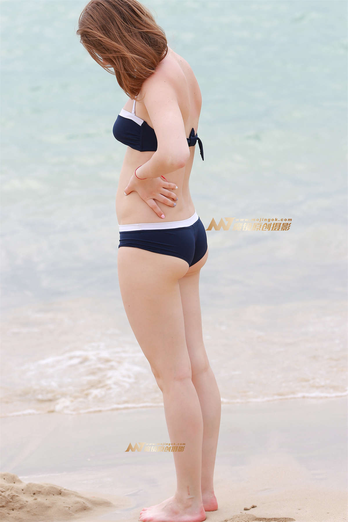 图片[2]-【视觉冲击赛帖】性感 裹胸 比基尼 白嫩美眉-日更街拍