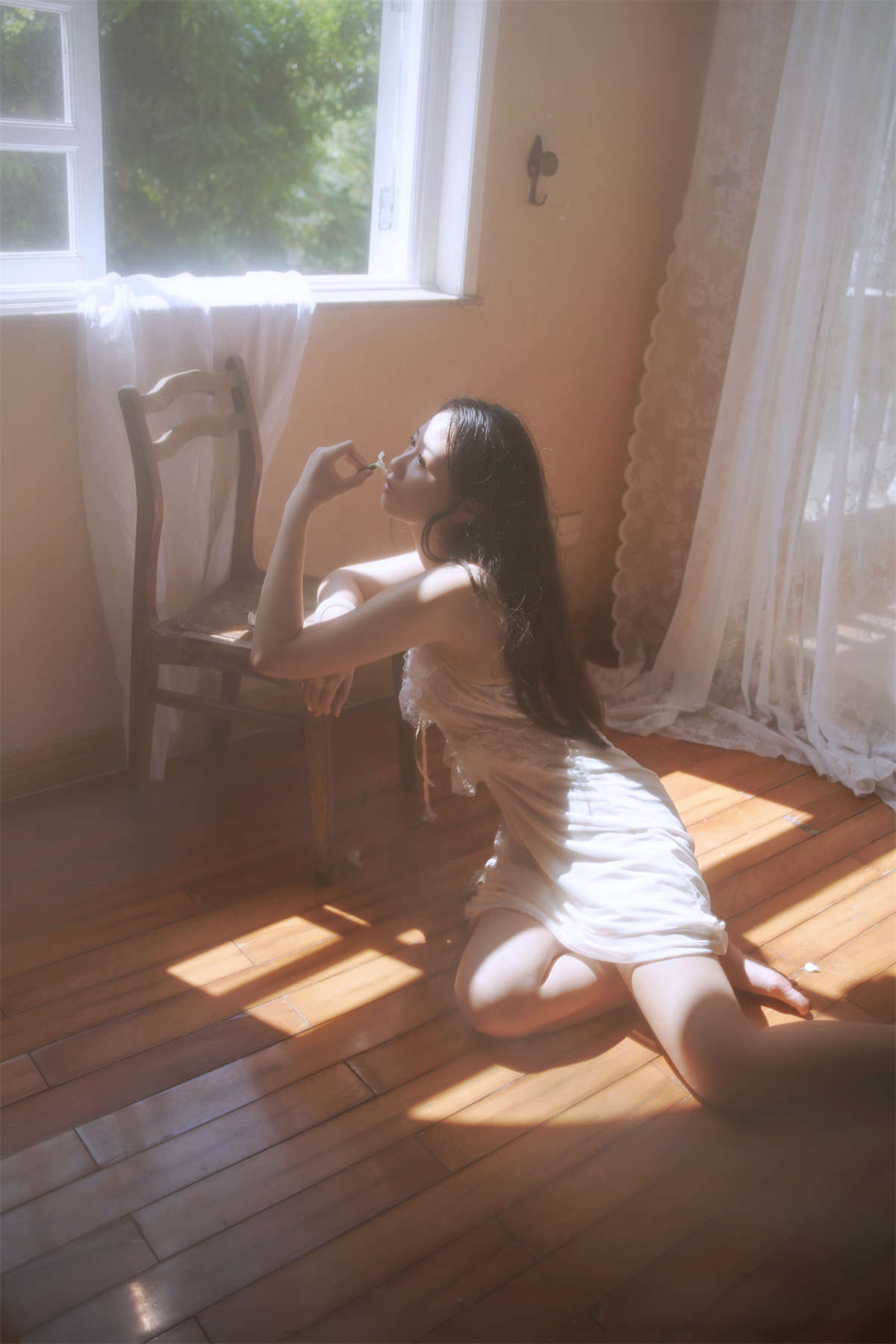 YITUYU艺图语 2023.06.10 纱织 Tiffany-日更街拍