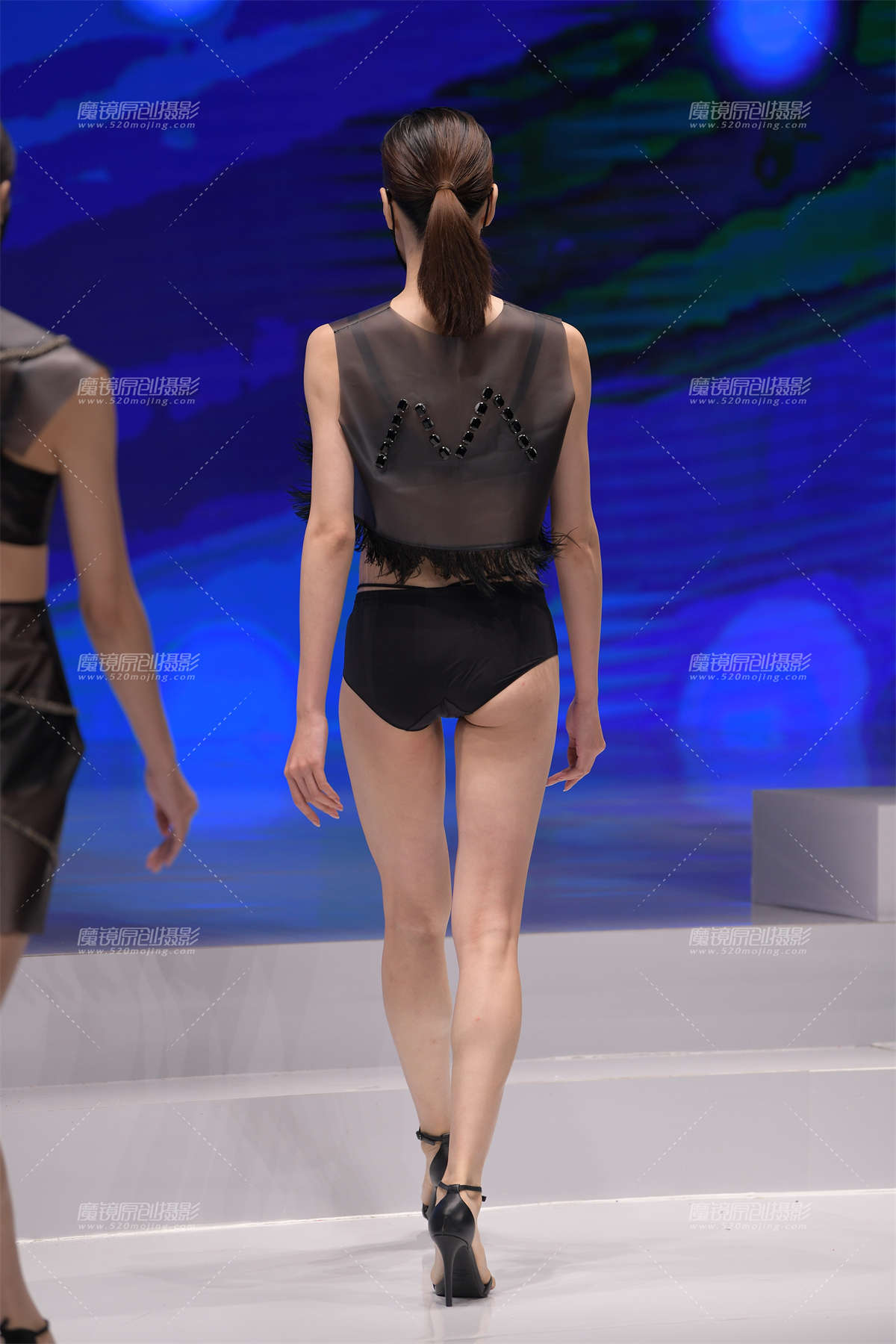 图片[2]-品牌内衣大秀-多模展示-日更街拍