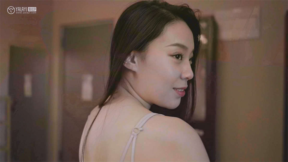 YALAYI雅拉伊视频 2020.01.03 V102 薇服私访 楚薇-日更街拍