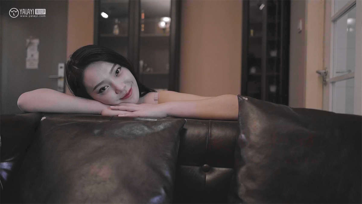 图片[2]-YALAYI雅拉伊视频 2020.01.03 V102 薇服私访 楚薇-日更街拍