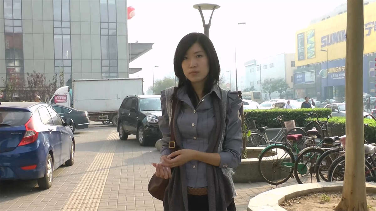 图片[2]-气质非常不错的少妇-日更街拍