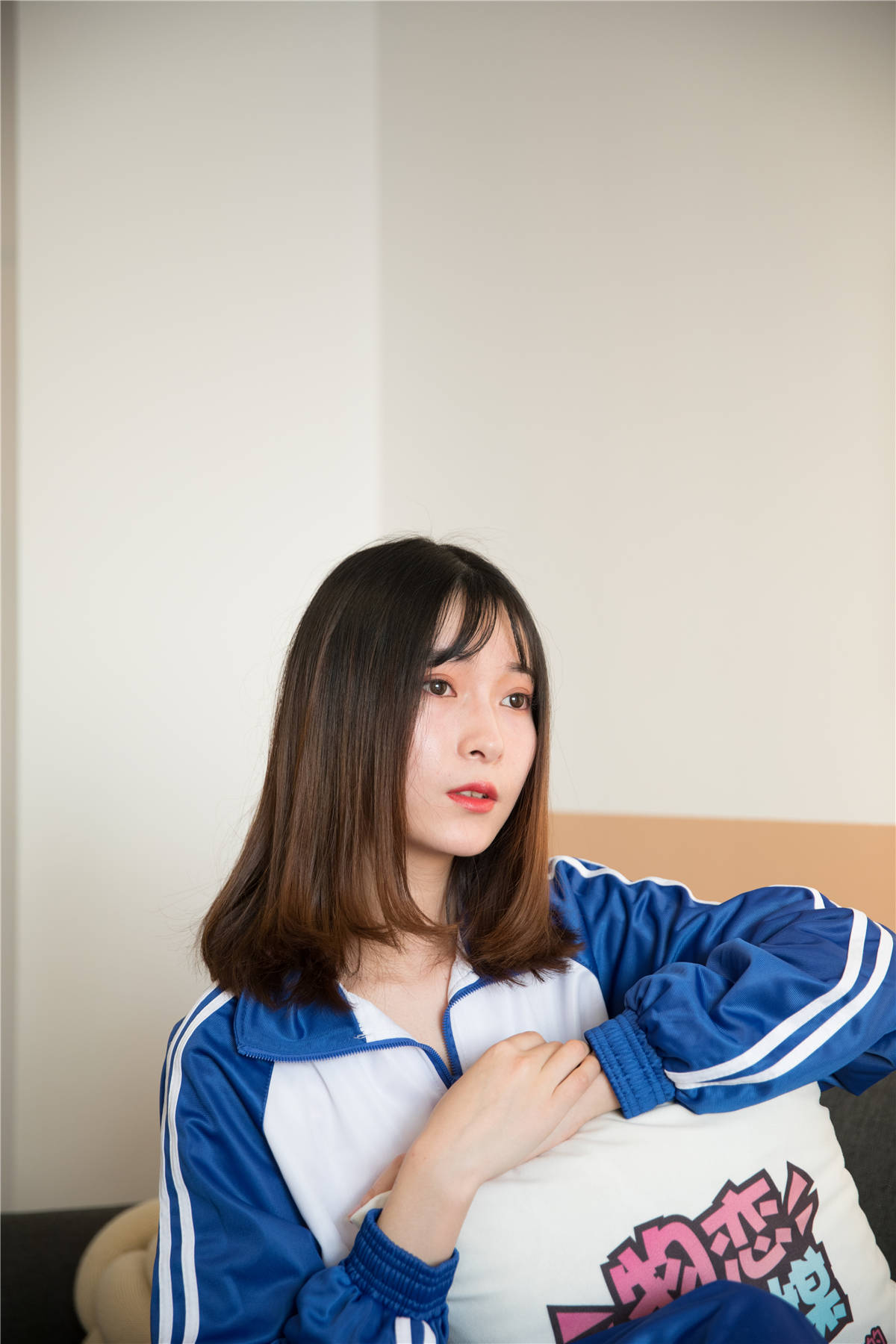 图片[2]-物恋传媒No.107期：猫耳-清纯校服与帆布鞋之舞-日更街拍