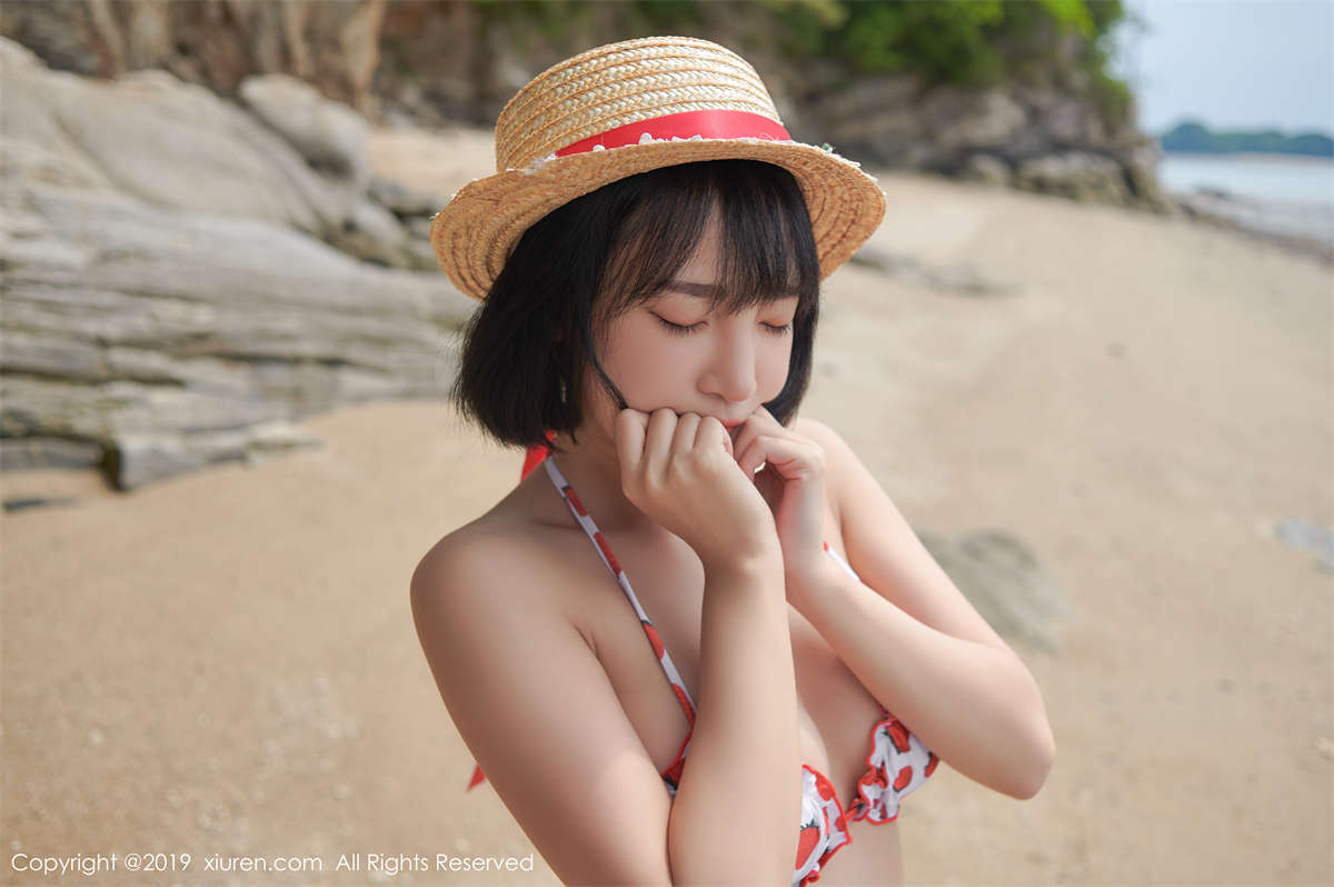 Xiuren秀人网 2019.08.12 NO.1611 模特_卿卿-日更街拍