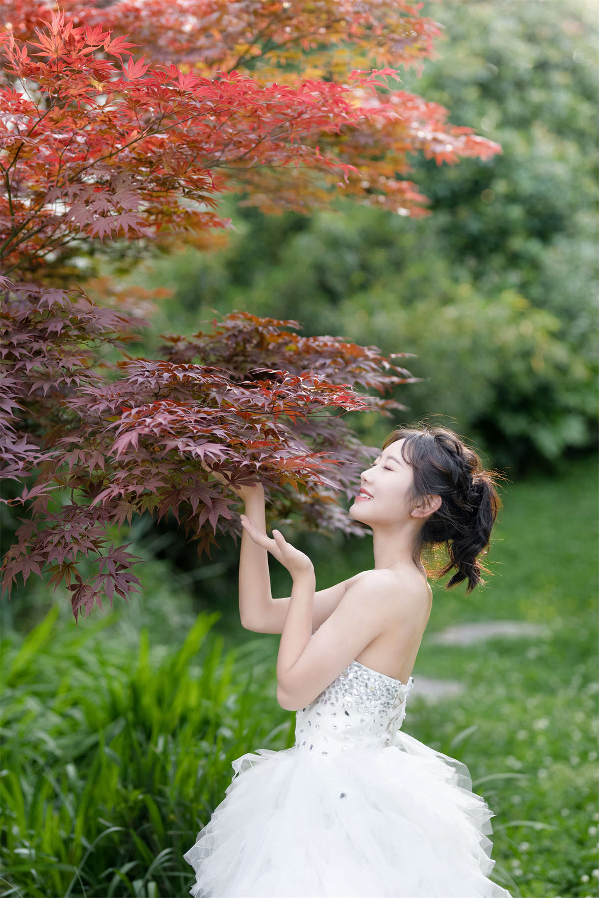 YITUYU艺图语 2023.06.11 少女婚纱梦 莎莎-日更街拍