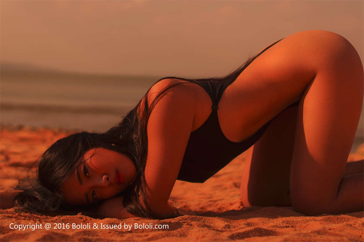 Bololi波萝社 BOL.075 王小贤 暖色沙滩-日更街拍