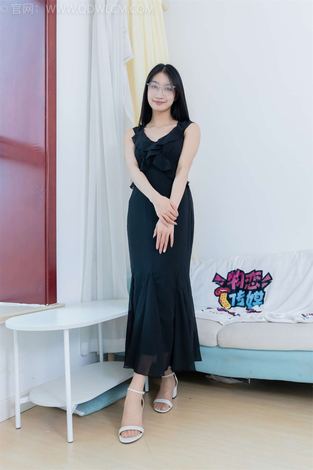 图片[2]-物恋传媒 NO.2215 小影-躲进月色-日更街拍